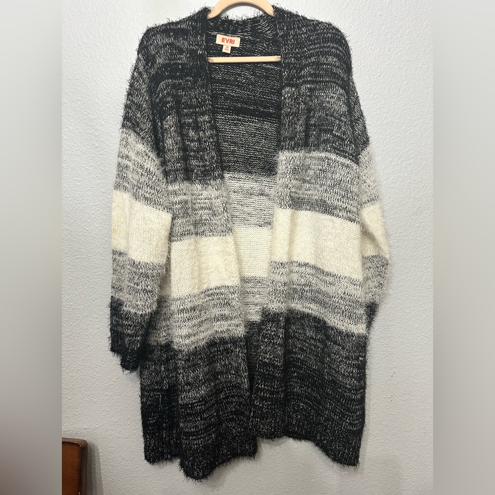 EUC Sz 1x EVRI Black and Cream Striped Cardigan